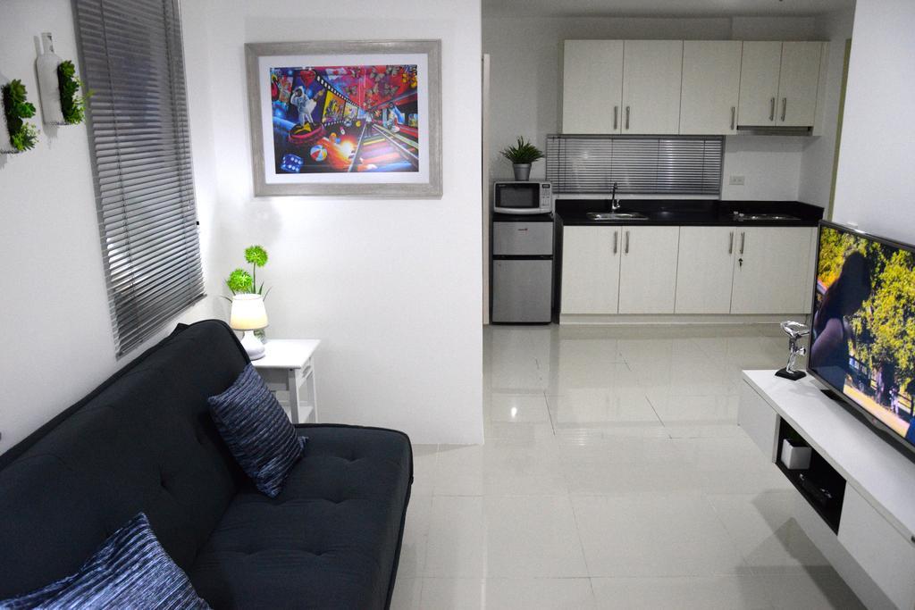 Jazz Makati Luxury Apartment マニラ市 エクステリア 写真