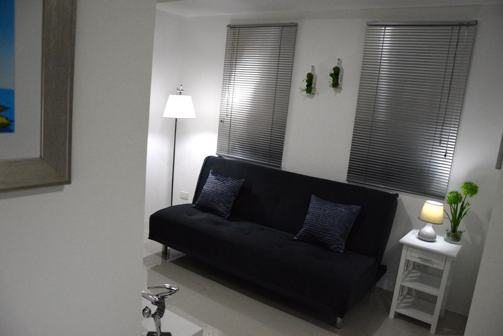 Jazz Makati Luxury Apartment マニラ市 エクステリア 写真