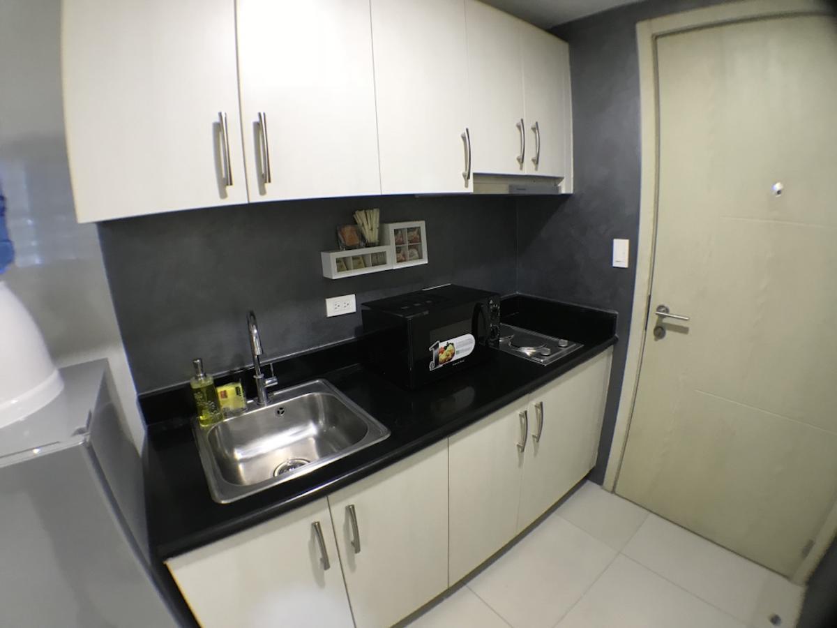 Jazz Makati Luxury Apartment マニラ市 エクステリア 写真