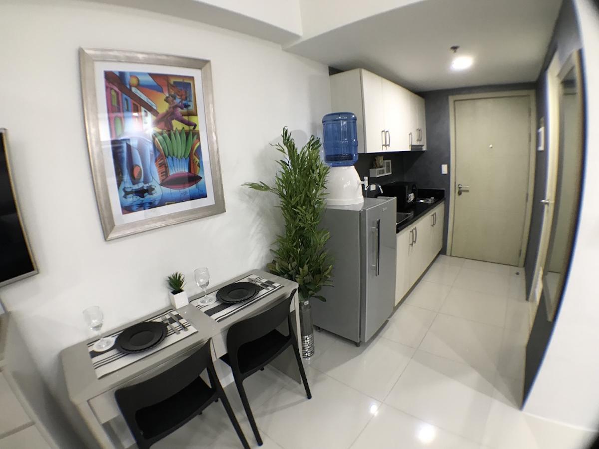 Jazz Makati Luxury Apartment マニラ市 エクステリア 写真